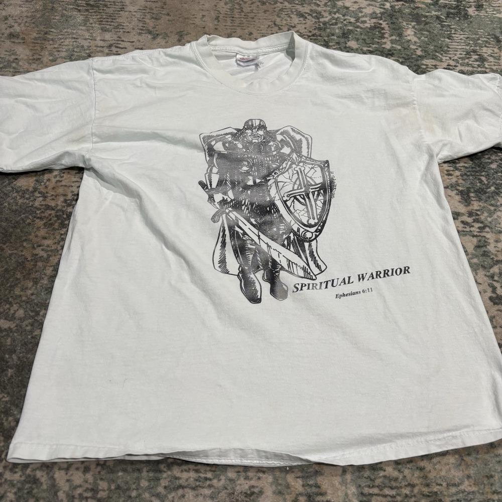 vintage Hanes "Spiritual Warrior" Ephesians 6:11 t-shirt Men's L